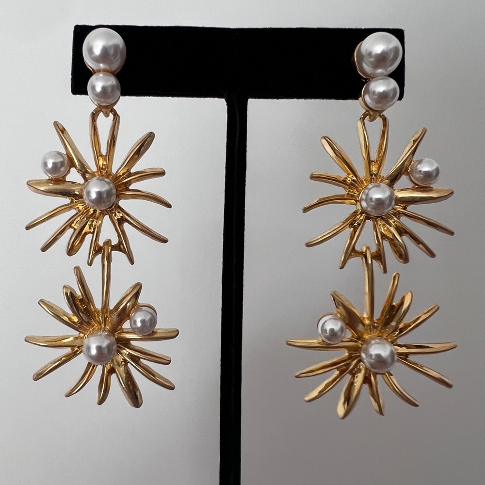 Oscar De La Renta Classic Pearly Starburst Double Drop Earrings